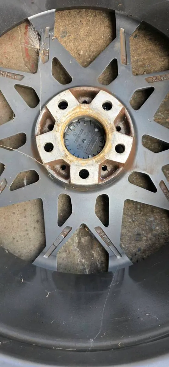 BMW 19 Inch Alloys - Image 4