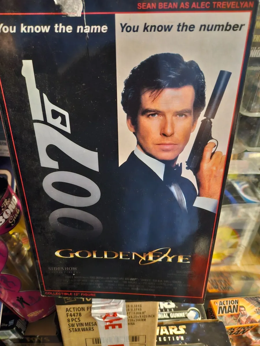 James Bond Sean Bean 12" Golden Eye - Image 2