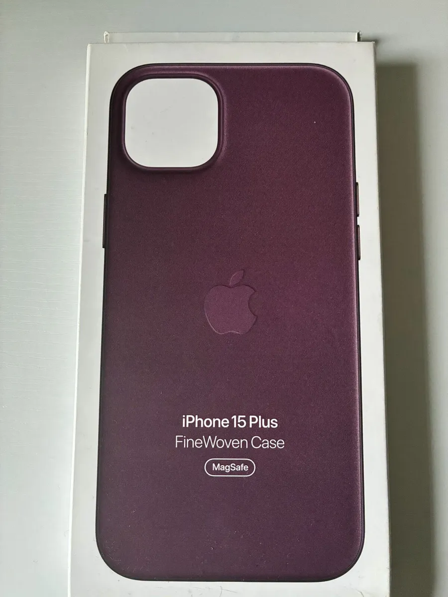 iPhone 15 plus FineWoven Case - Image 2