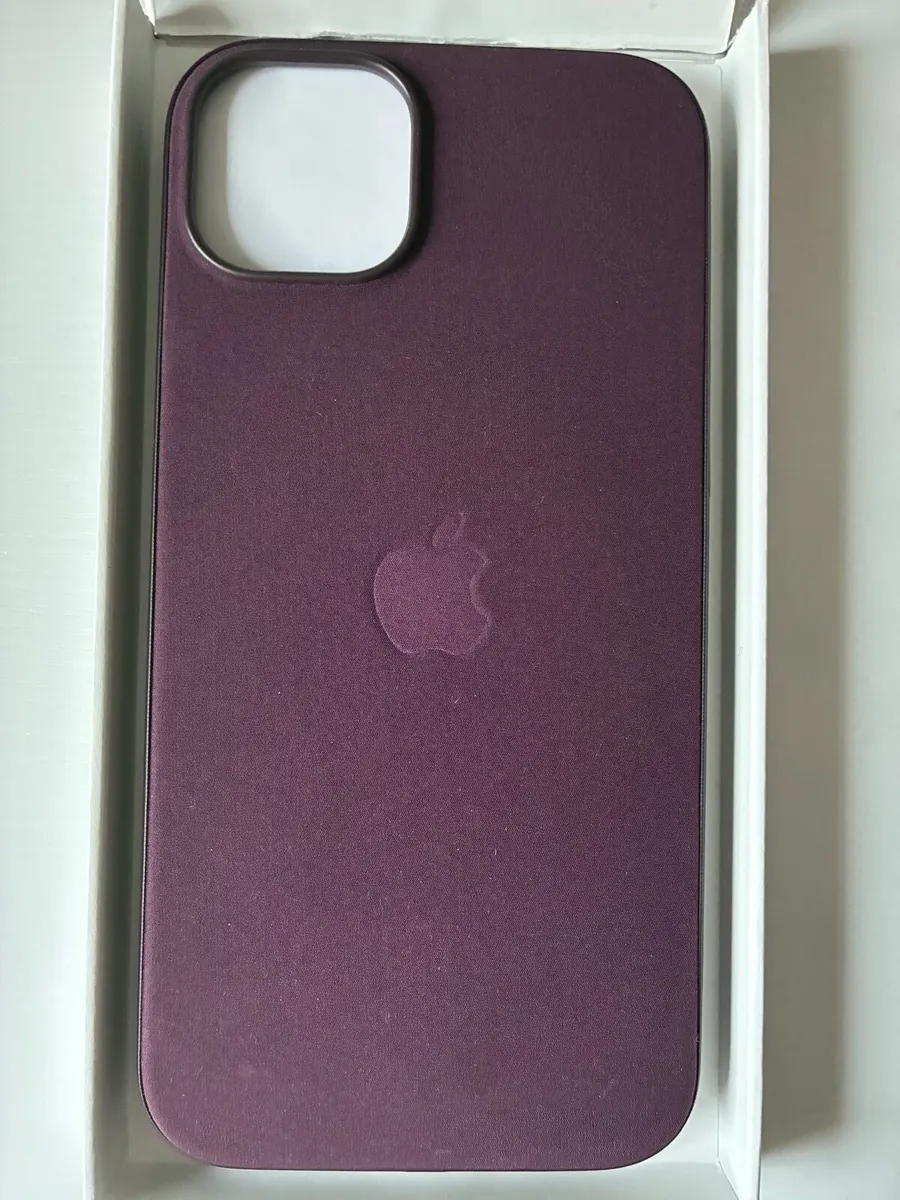 iPhone 15 plus FineWoven Case - Image 1