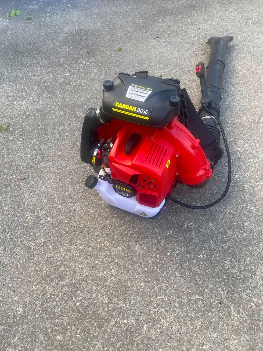Leaf Blower - Image 2