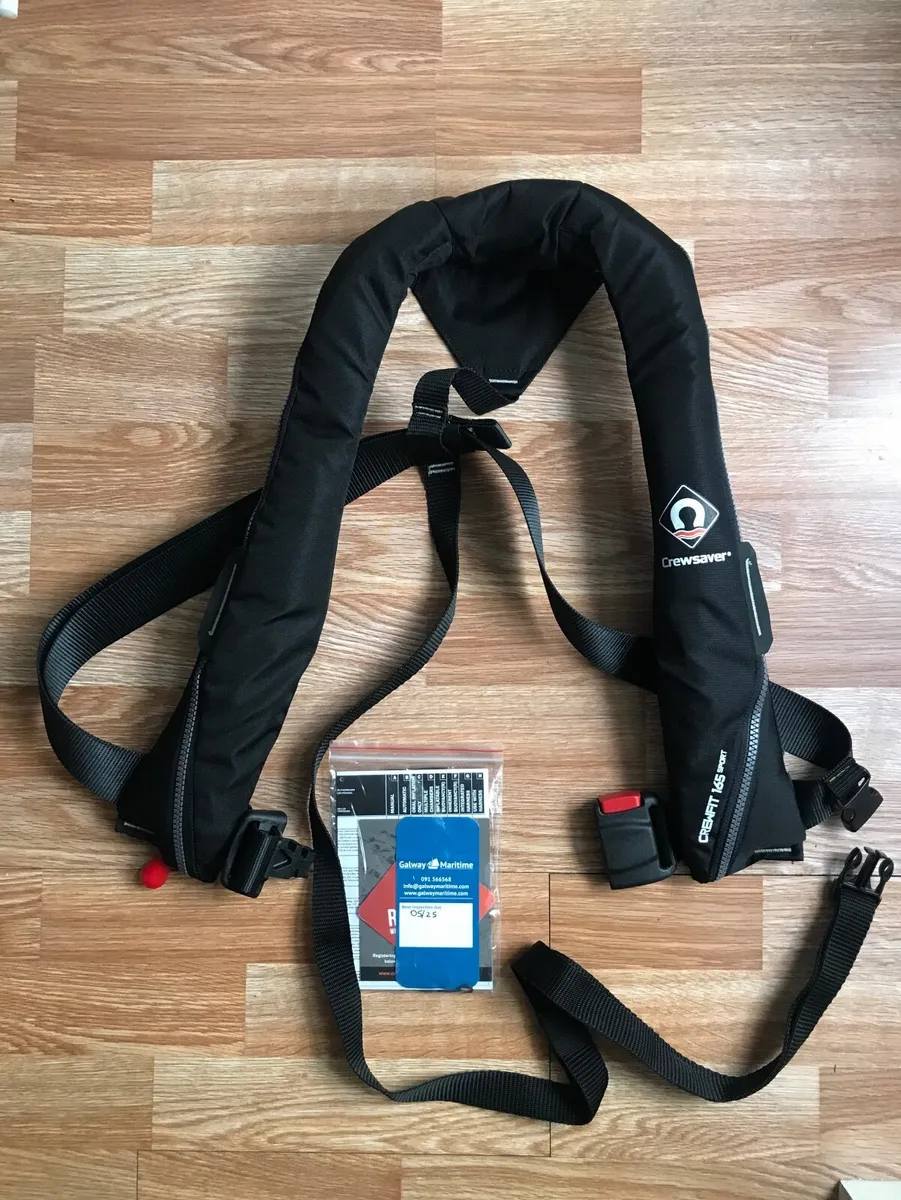 Brand New 165N Crewsaver Lifejacket - Image 2