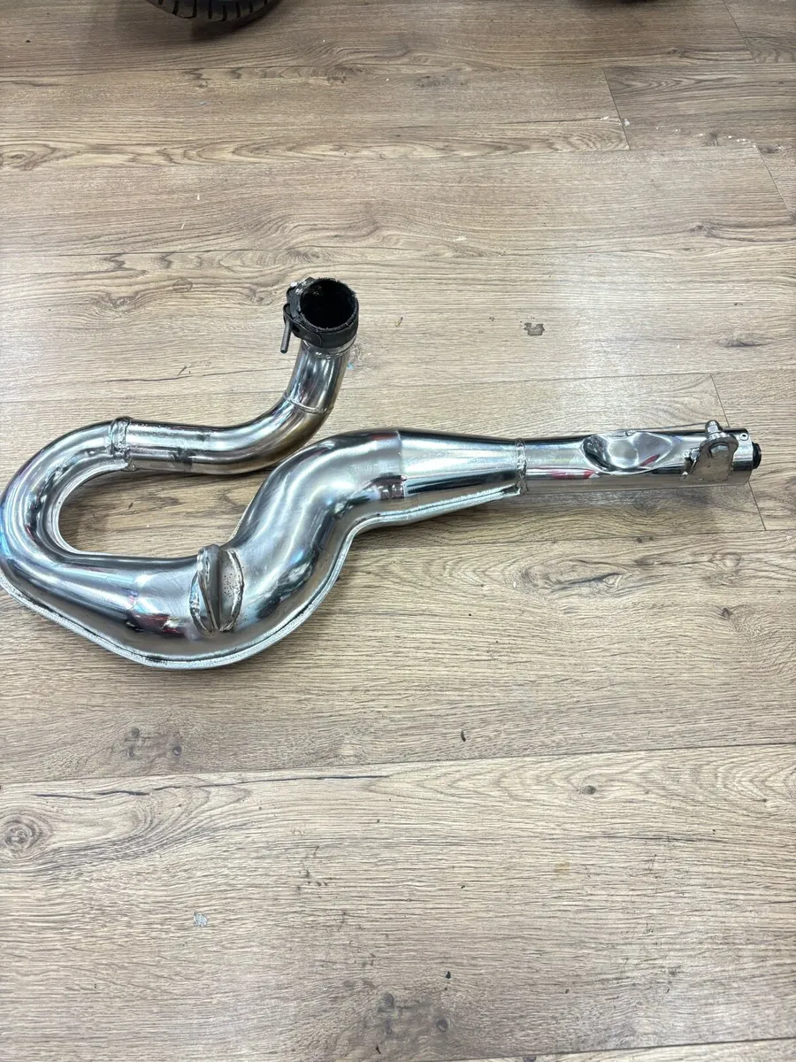 Vespa PX200 Pinasco exhaust . - Image 1