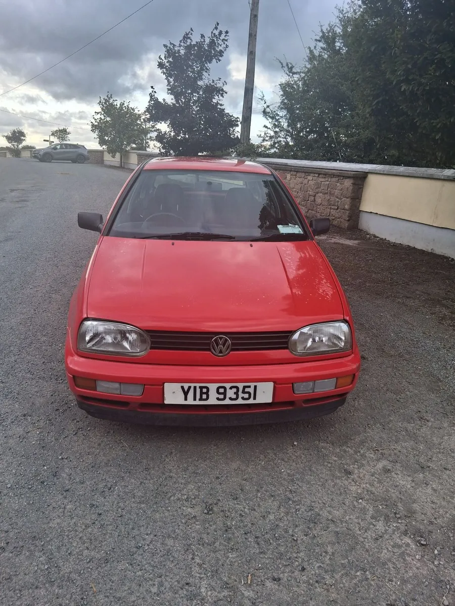 Volkswagen Golf 1996 - Image 1