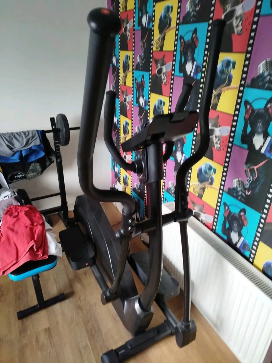 Crosstrainer - Image 1