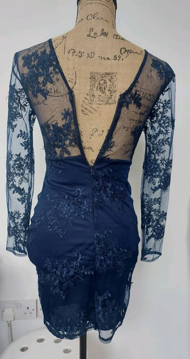 4 x dresses - Image 4