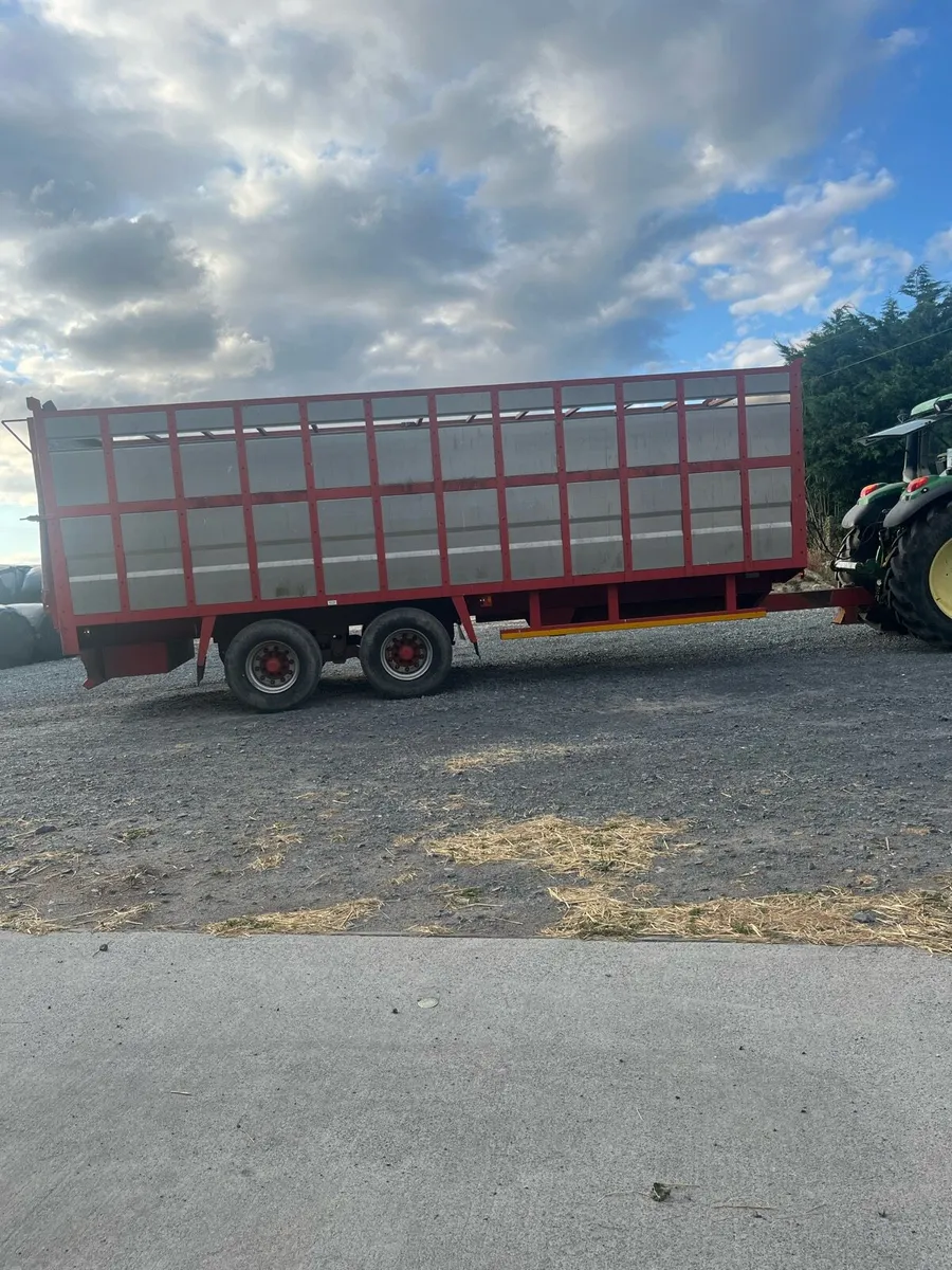 24Ft Smyth Livestock trailer - Image 4