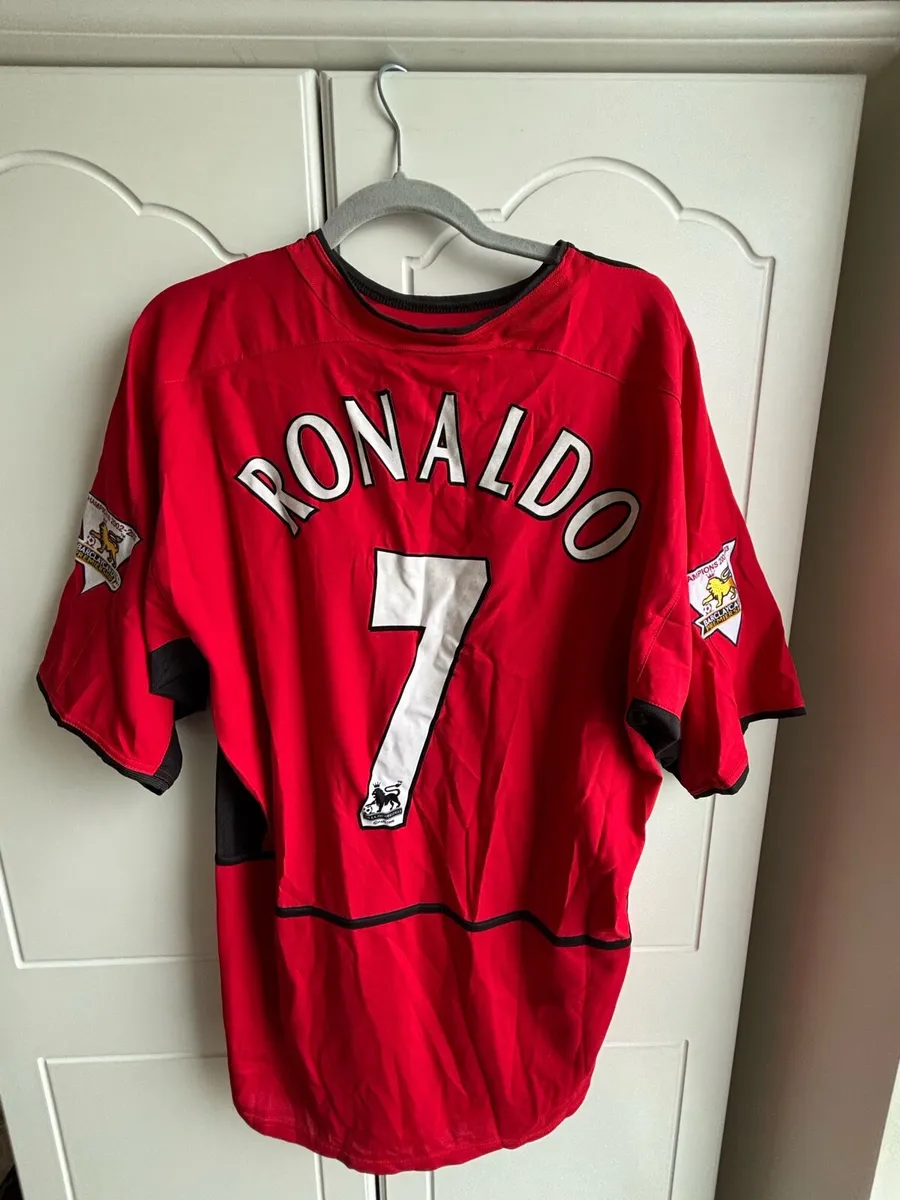 Man United Authentic 2002-2003 Home Shirt - Image 2