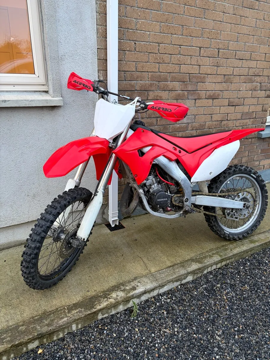 CR125 - Image 3