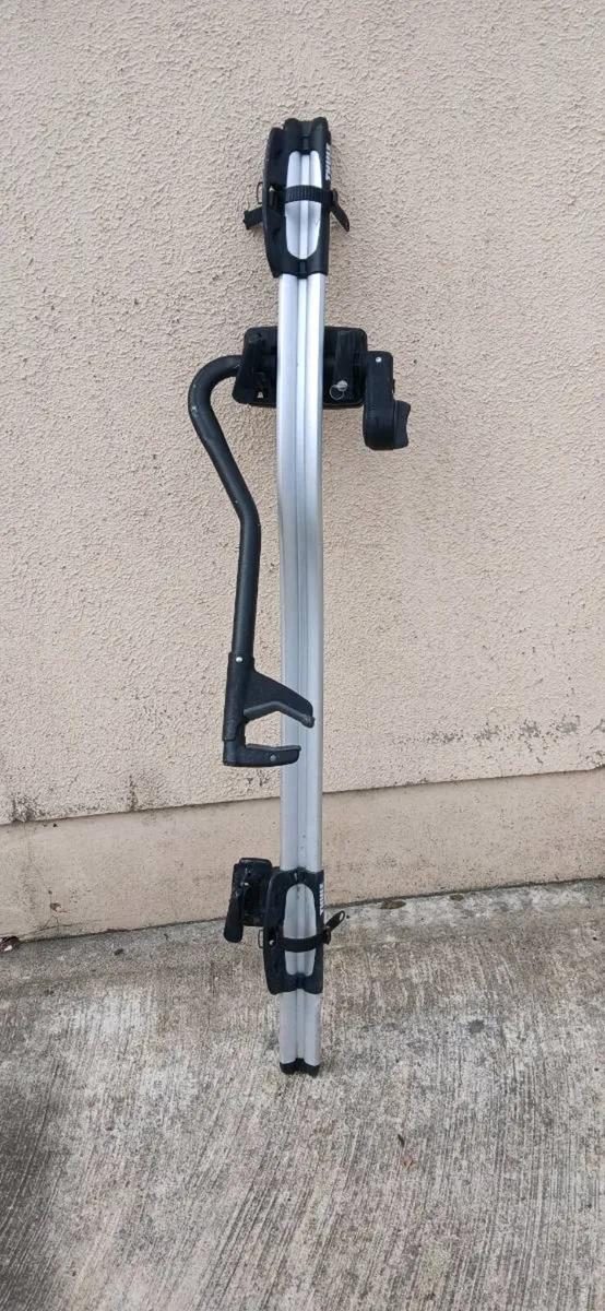 Thule bike roof rack carrier - Image 1