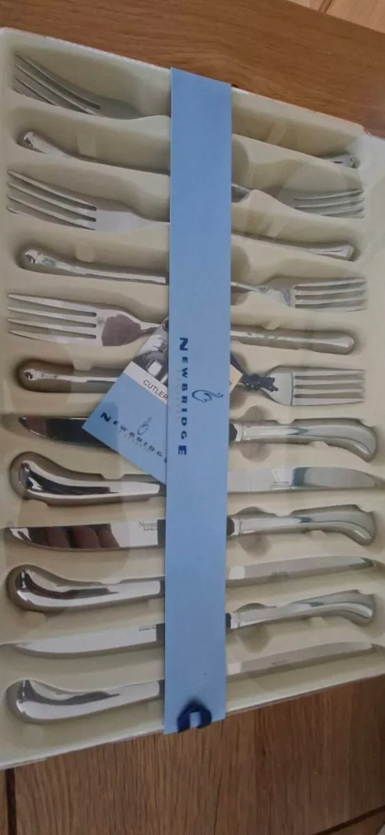 Newbridge Home Silver plated Cutlery Canteen. - Image 4