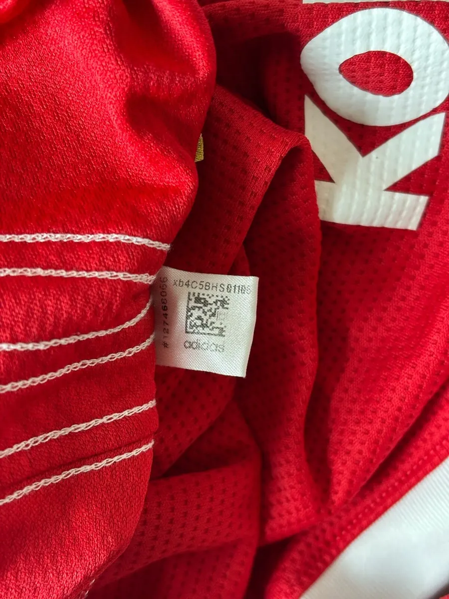 Man United Authentic 21/22 Home Shirt - Image 4
