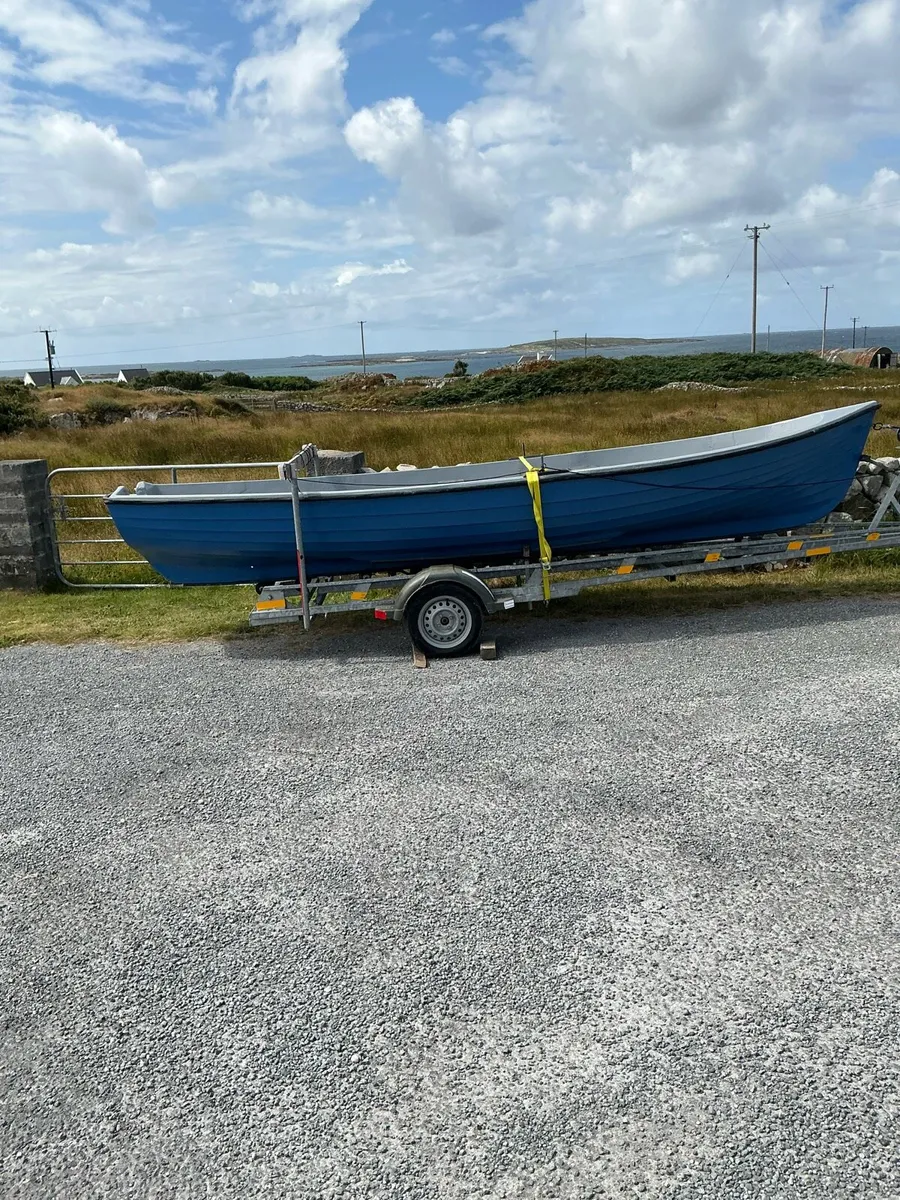 19 ft O’Sullivan lake boat for sale - Image 1