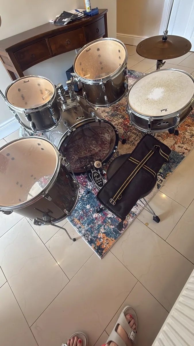 Pearl Roadshow 5-Piece Drum Kit - Image 3