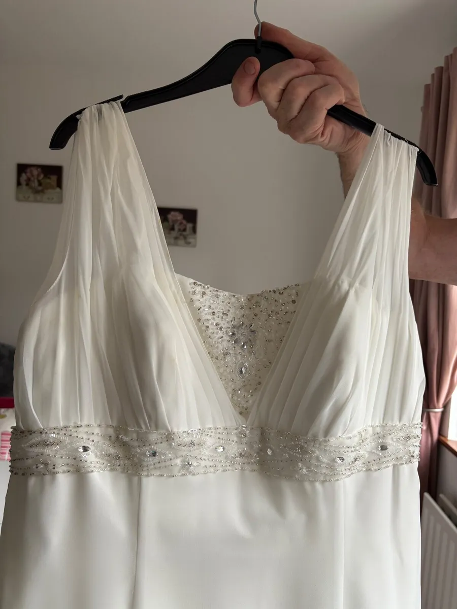 Wedding Dress - Image 4