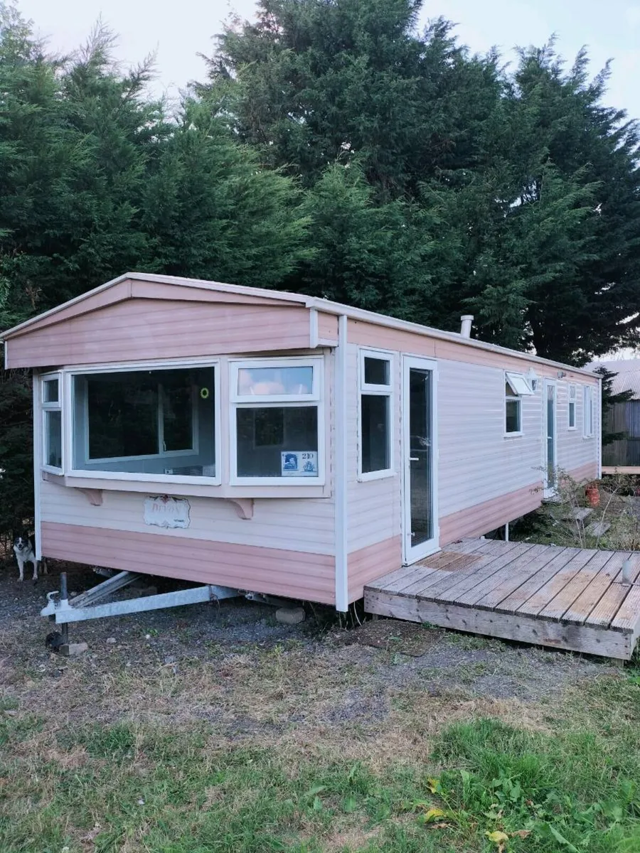 Mobile home - Image 1