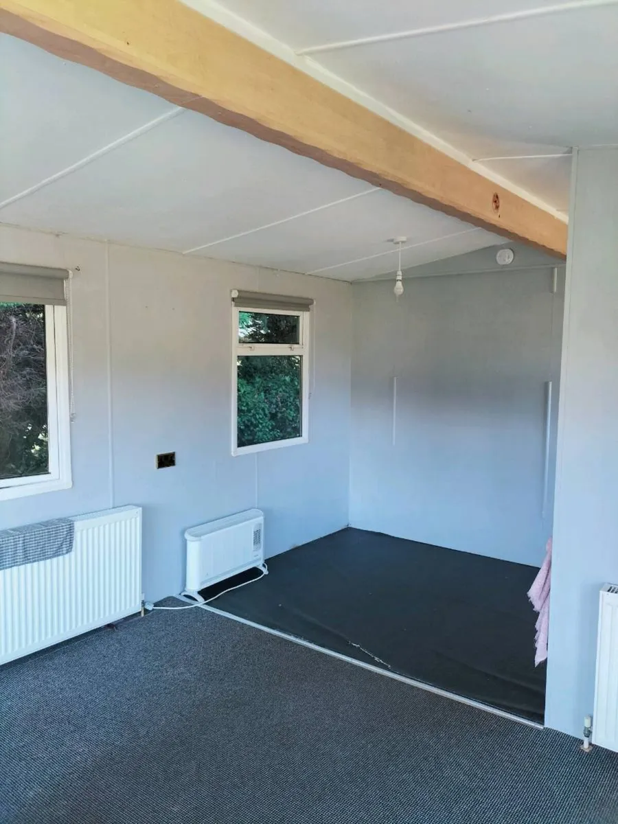 Mobile home - Image 2
