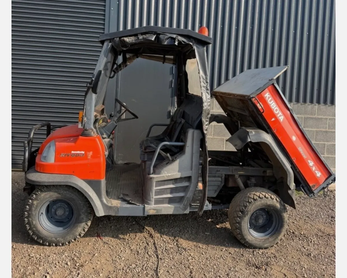 Kubota RTV 900 Diesel Gator . 2014 . - Image 2