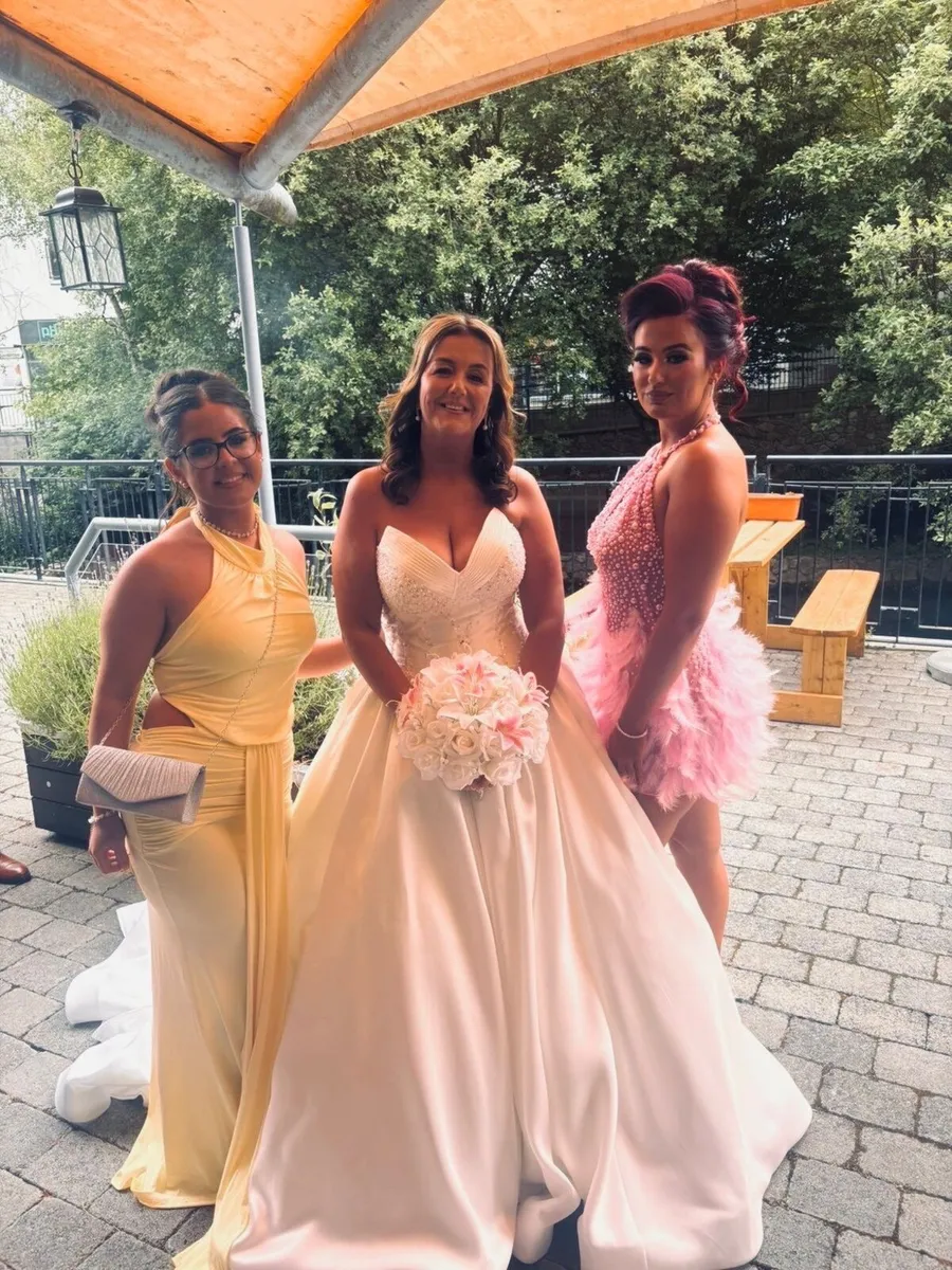 Wedding dress fits size 10-14 - Image 3