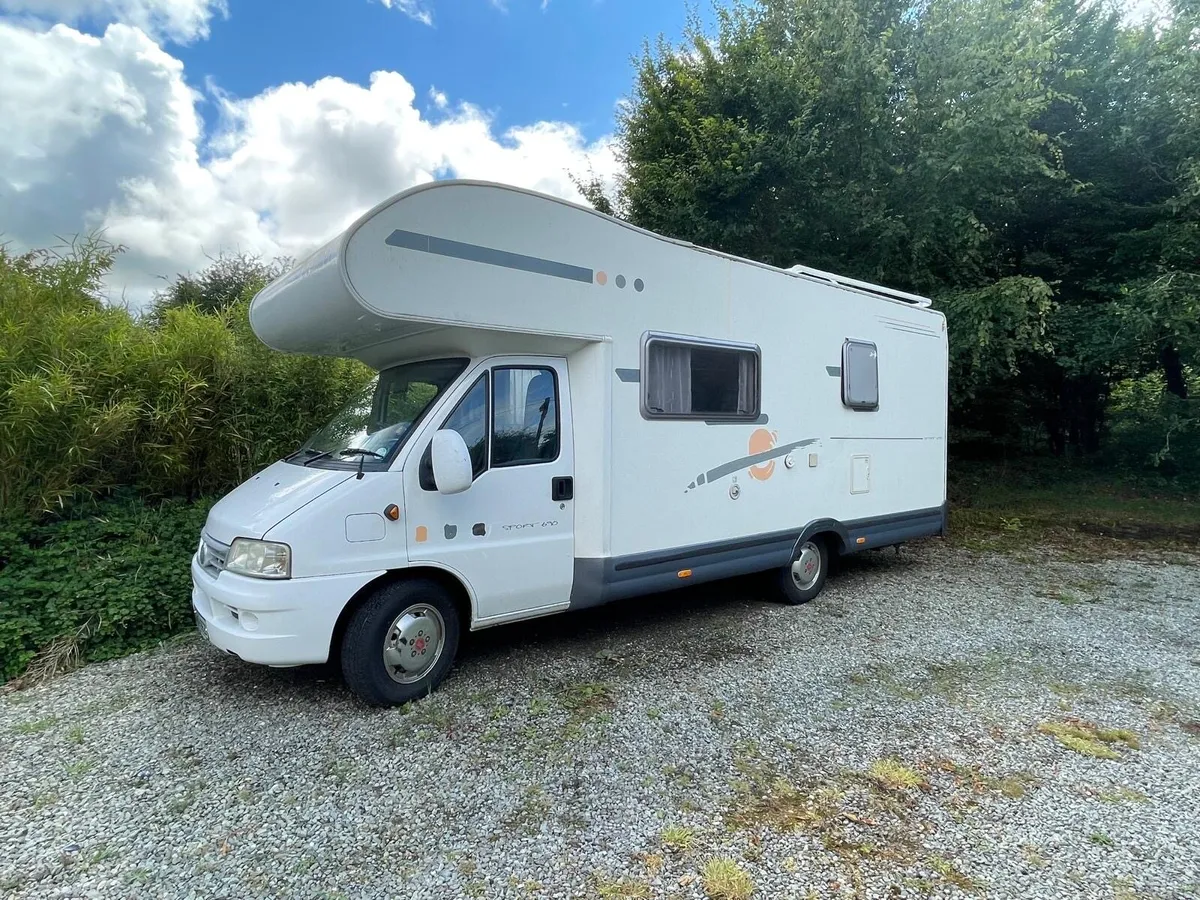Trade Sale RHD 6 Berth Motorhome - Image 3