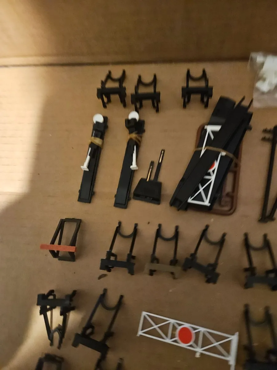 Hornby OO Gauge Accessories - Image 3