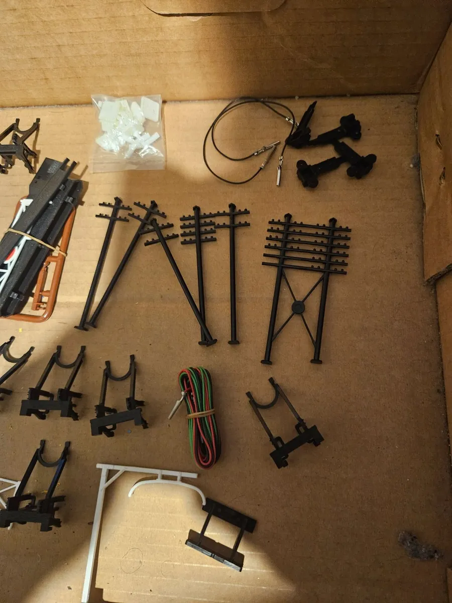 Hornby OO Gauge Accessories - Image 4