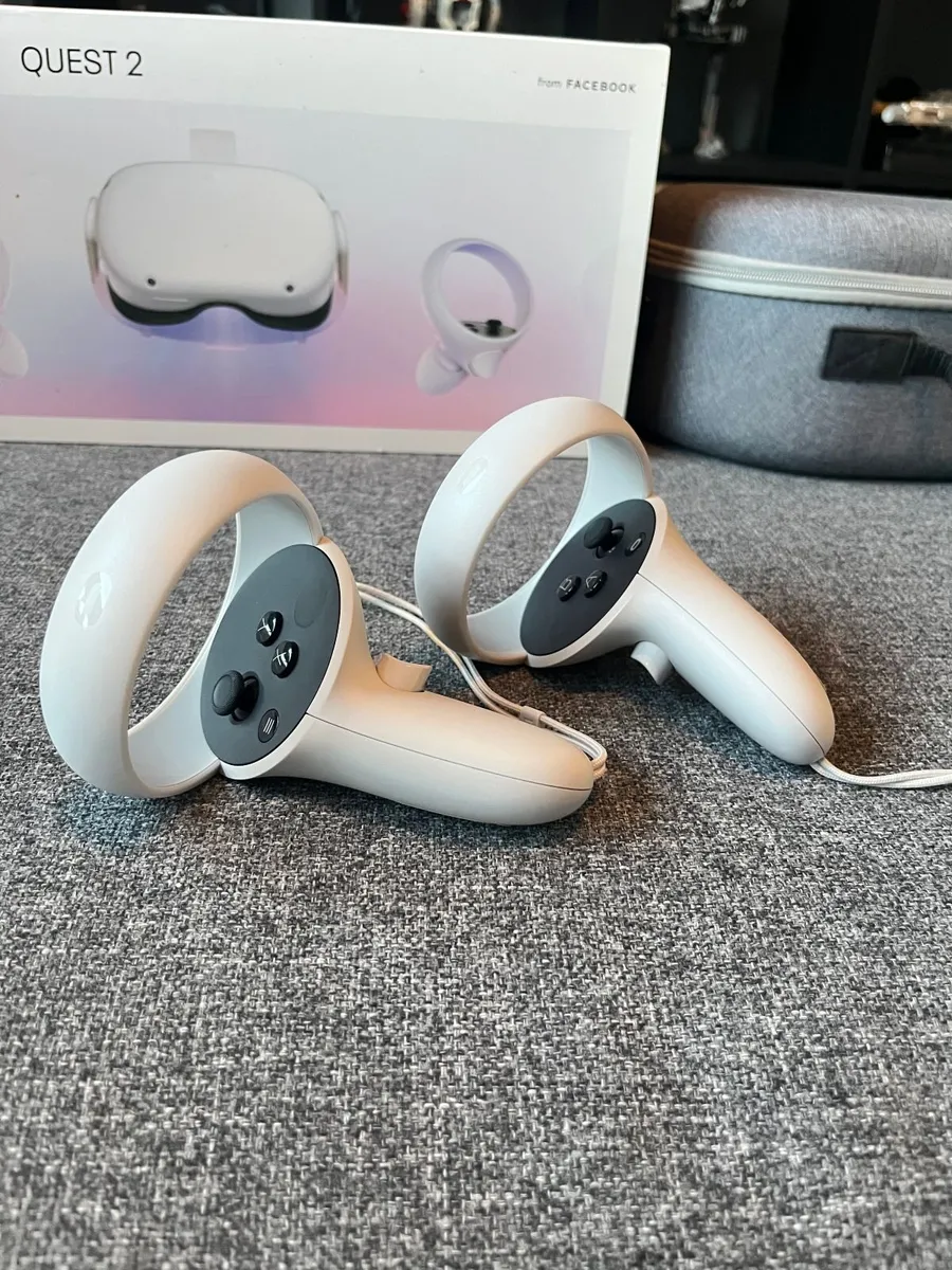 Meta Oculus Quest 2 64GB VR Headset - Image 3