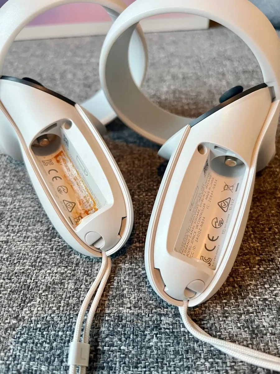 Meta Oculus Quest 2 64GB VR Headset - Image 4