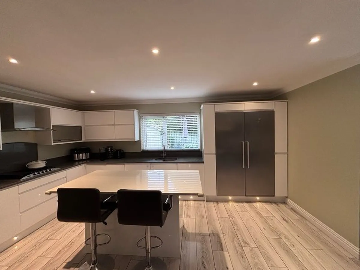 Kitchen - Image 3