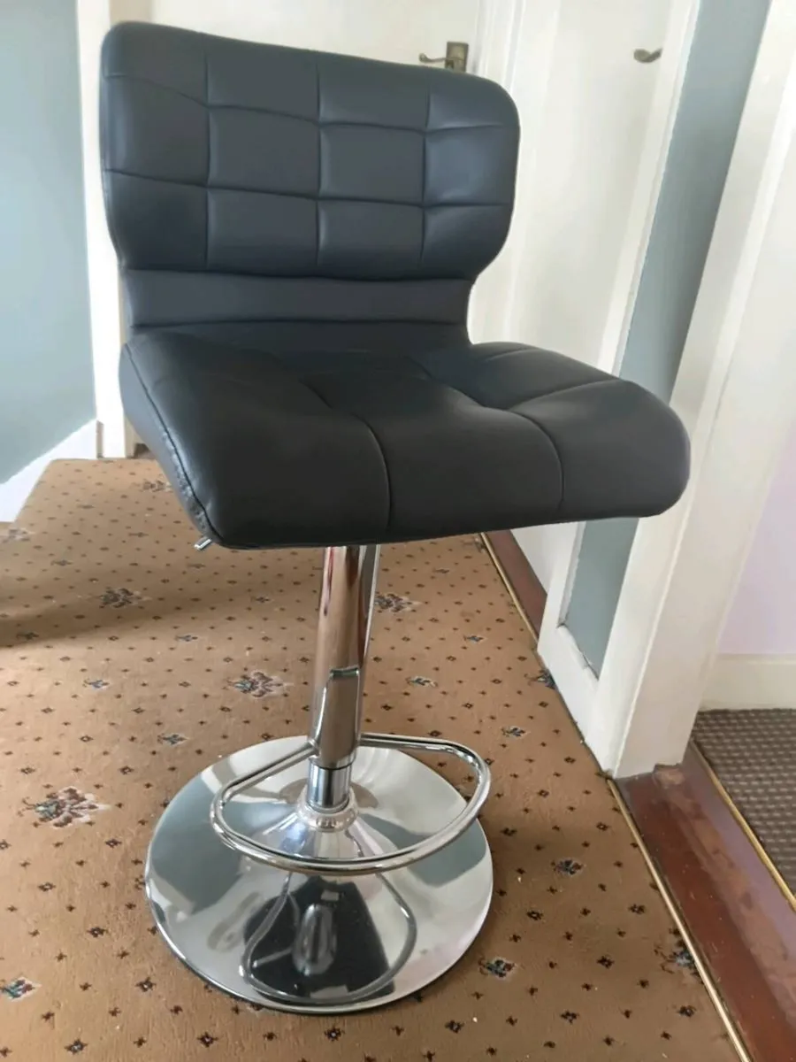 Chair - Image 1