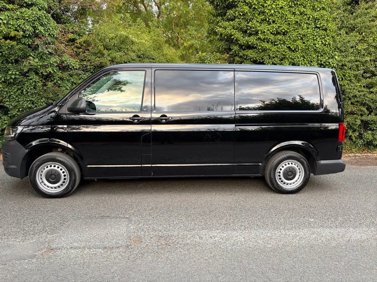 Volkswagen transporter T6 3000kg 102Hp, New Cvrt - Image 2