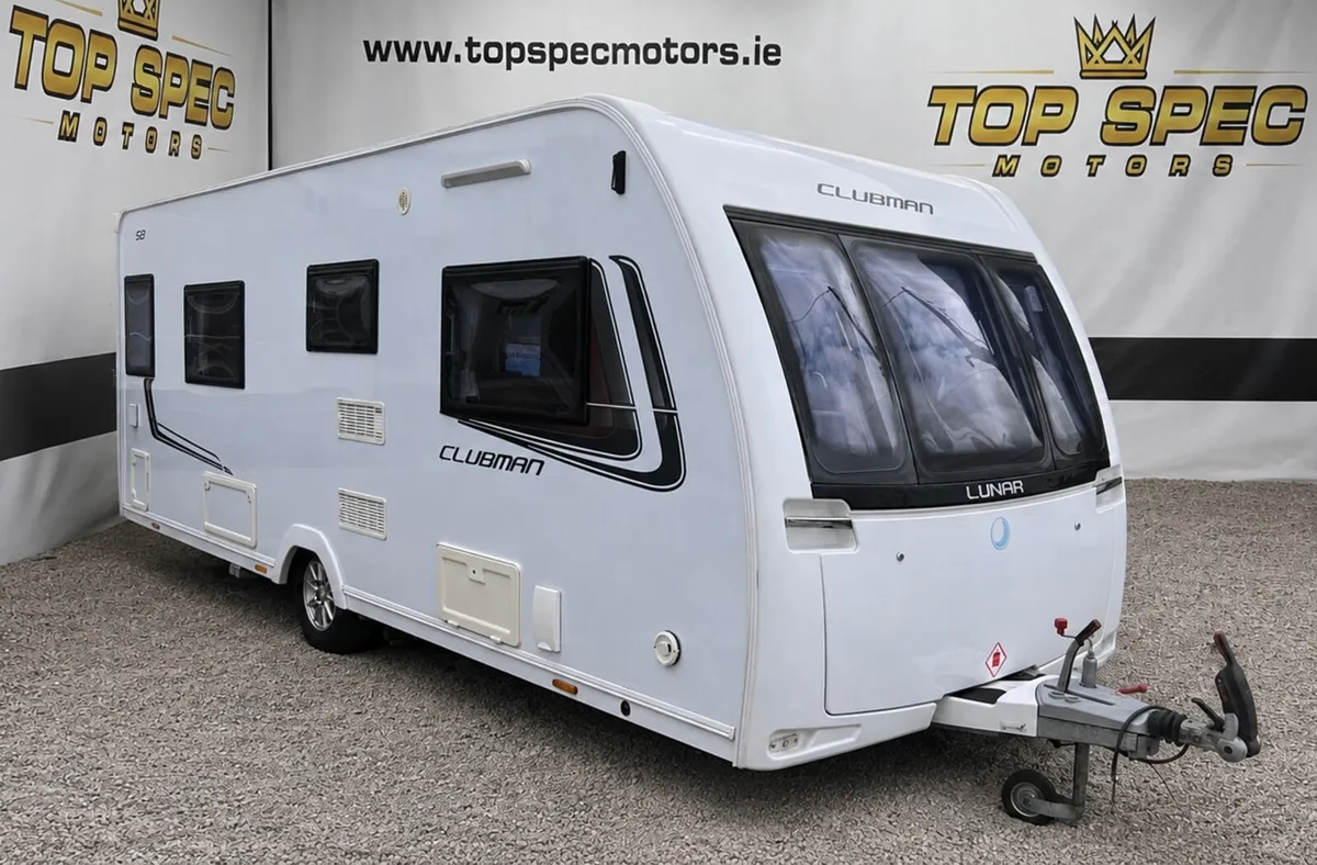 LUNAR CLUBMAN SB – LUXURY 4 BERTH TOURING CARAVAN - Image 1