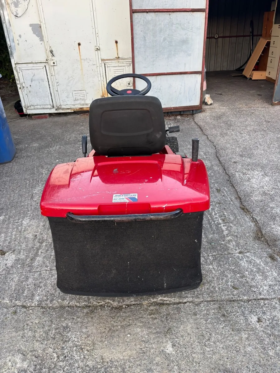 Lawn mower - Image 2