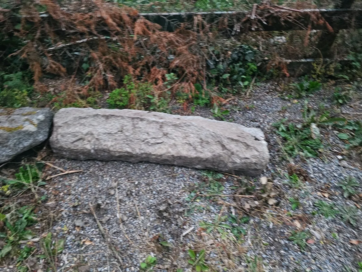 Granite pillars - Image 3