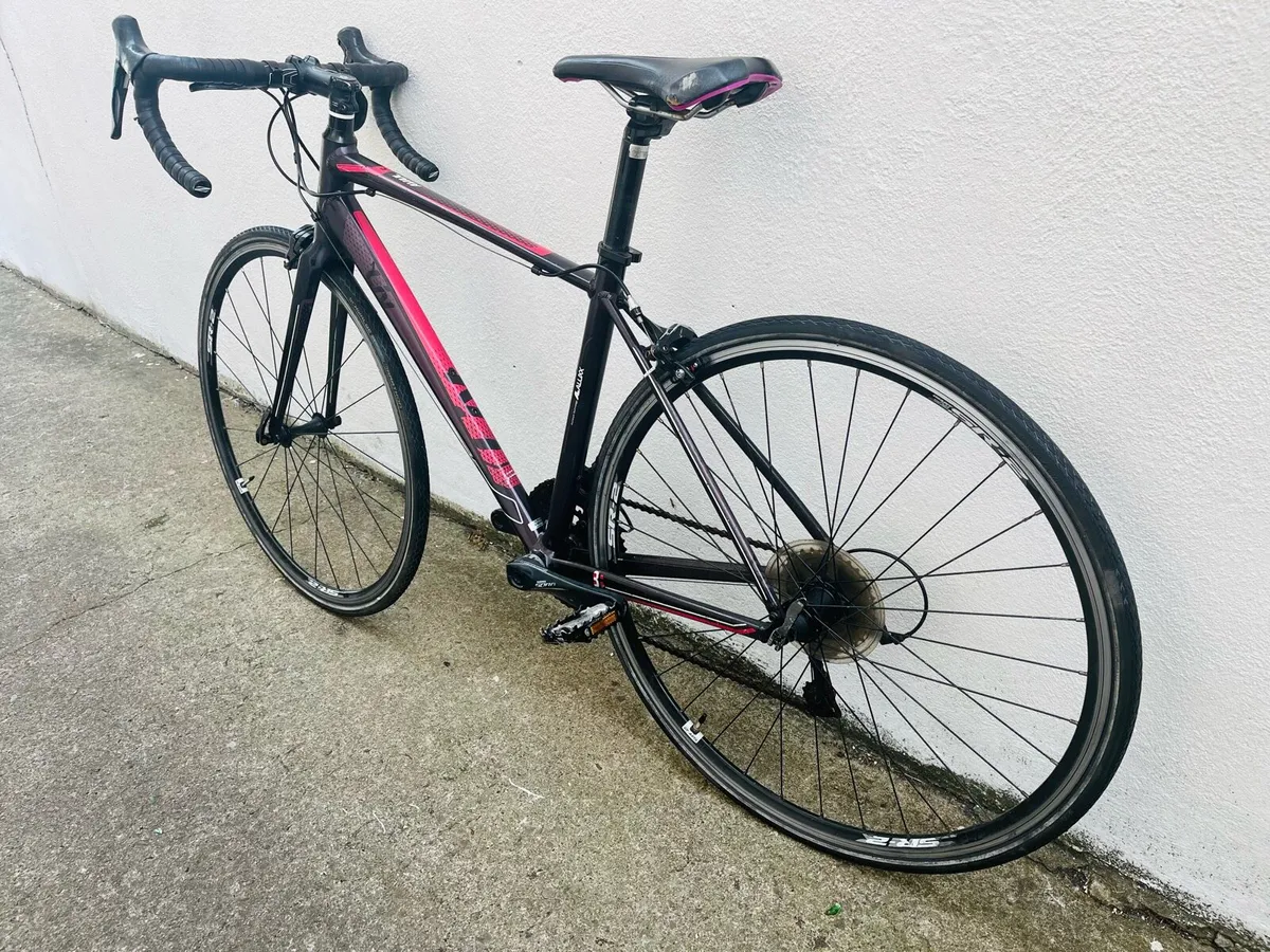 Giant Liv avail 1 road bike - Image 4