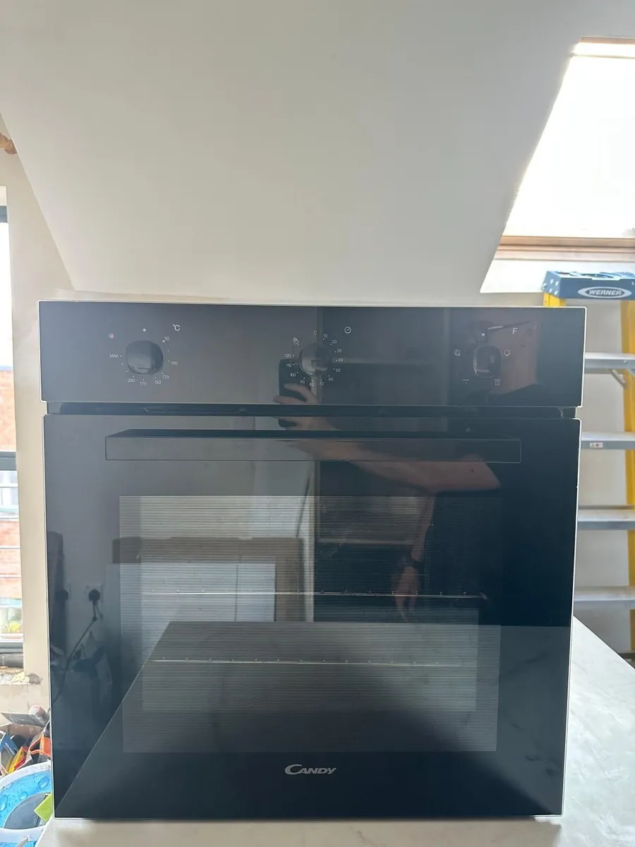 Built-in Single Fan Oven - Image 1