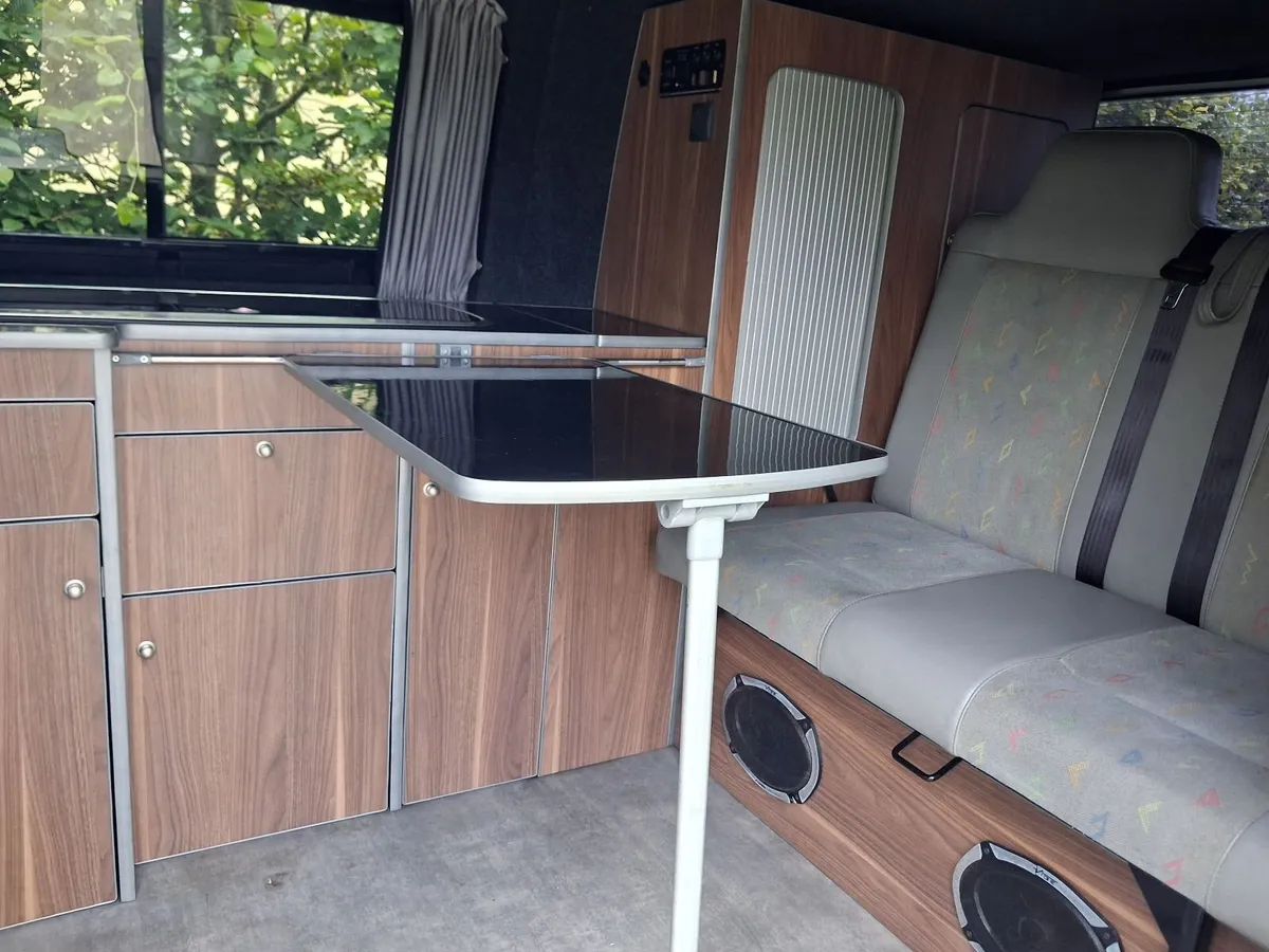 VW T5 Campervan - Image 2