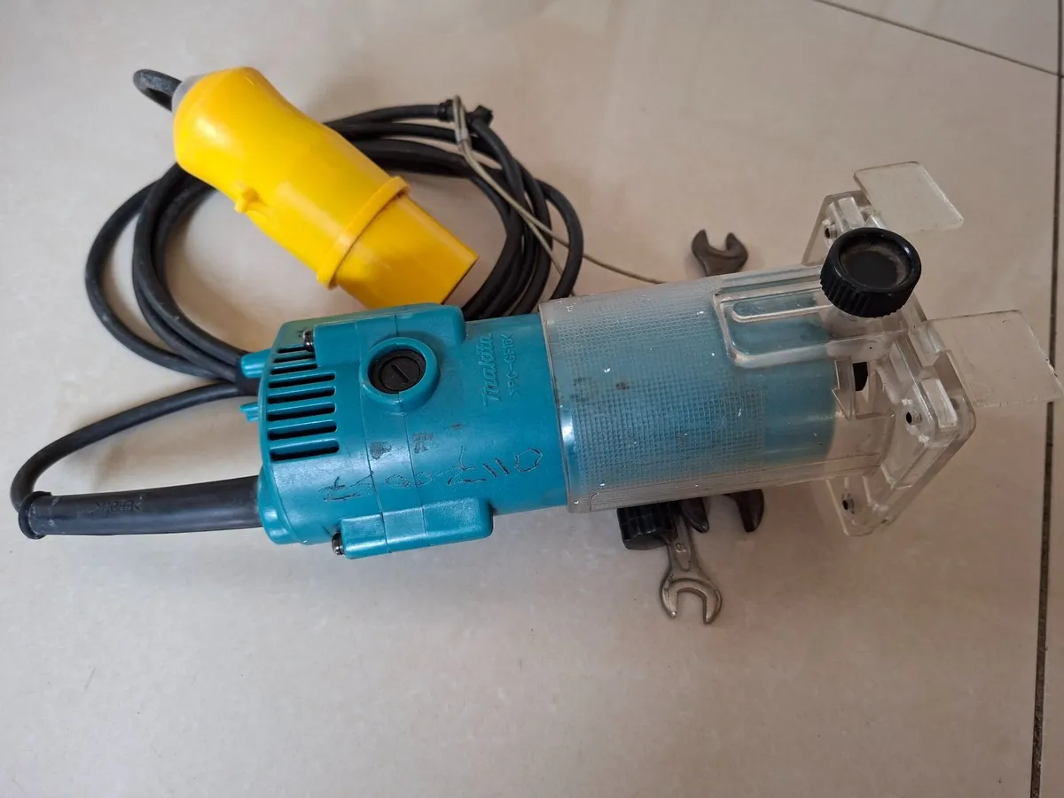 Makita 3703 Laminate Trimmer 110v - Image 2