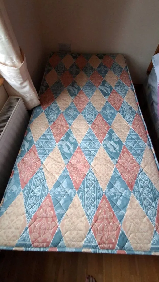 Single bed base & mattress - Image 2