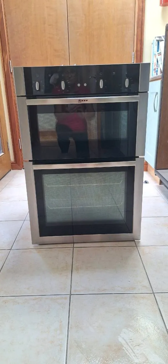 Neff built in double oven - Image 1