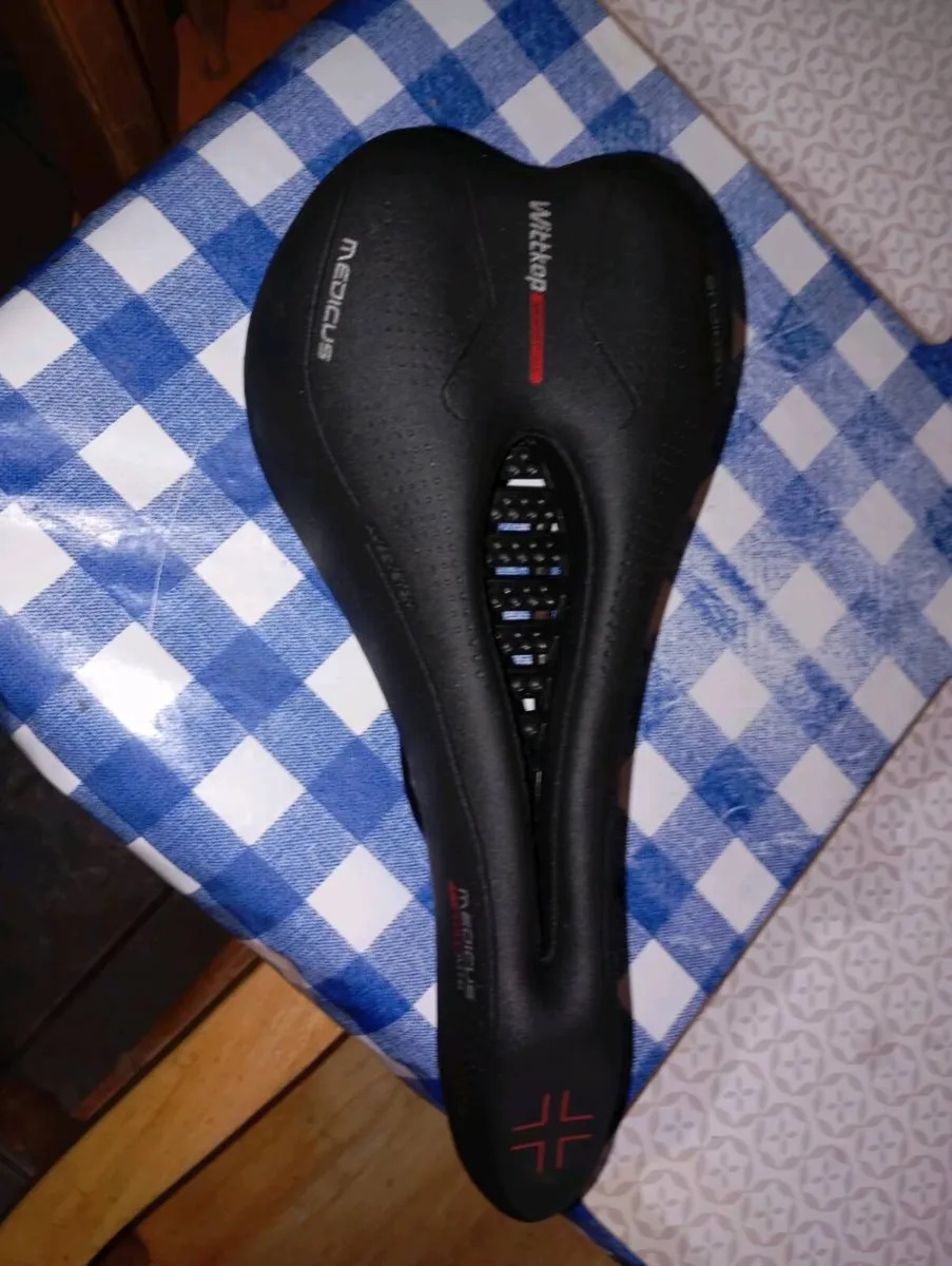 Medicus mountain bike seat - Image 1