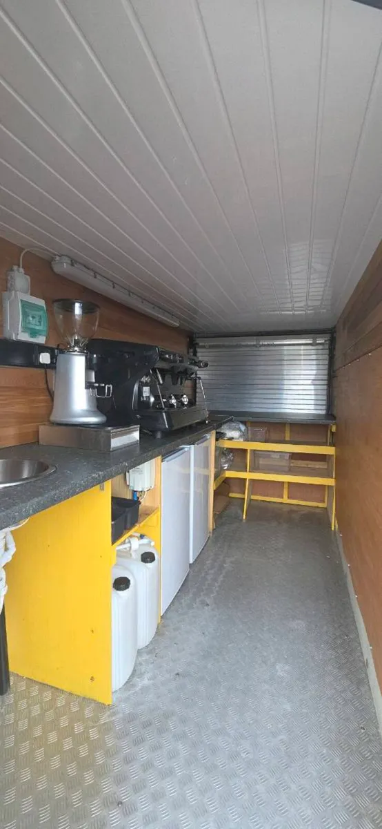 Coffee trailer - Image 4