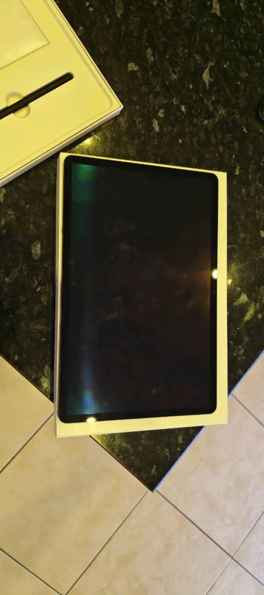 Samsung Galaxy tab S8+ - Image 3