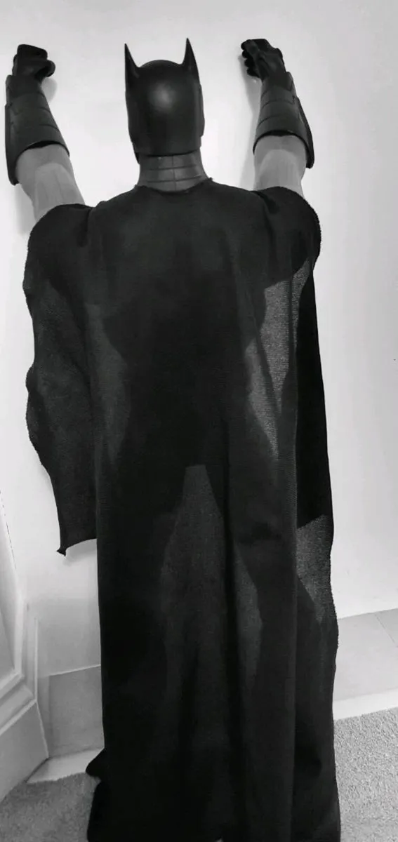 BATMAN - Image 3