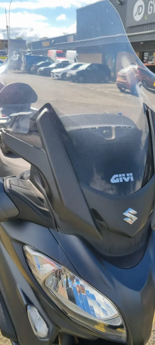 Suzuki AN650 Burgman Executive - Image 3