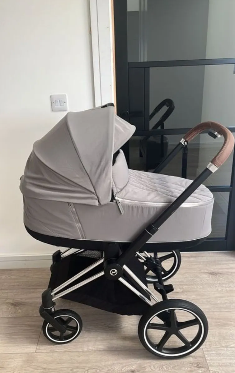 Cybex Priam Carrycot & Pushchair Pram - Image 1
