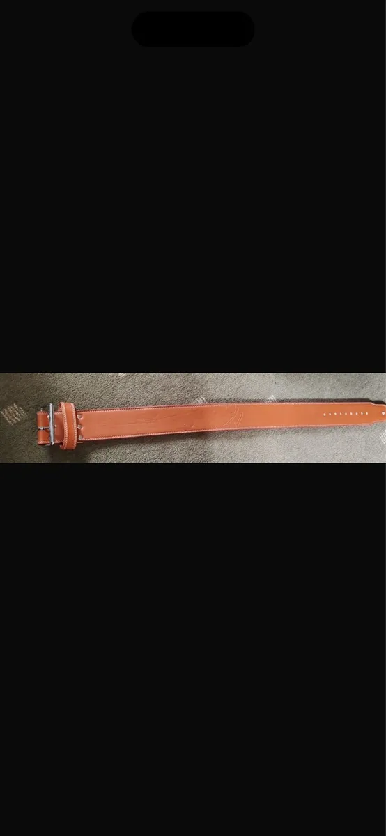 Weightlifting belt