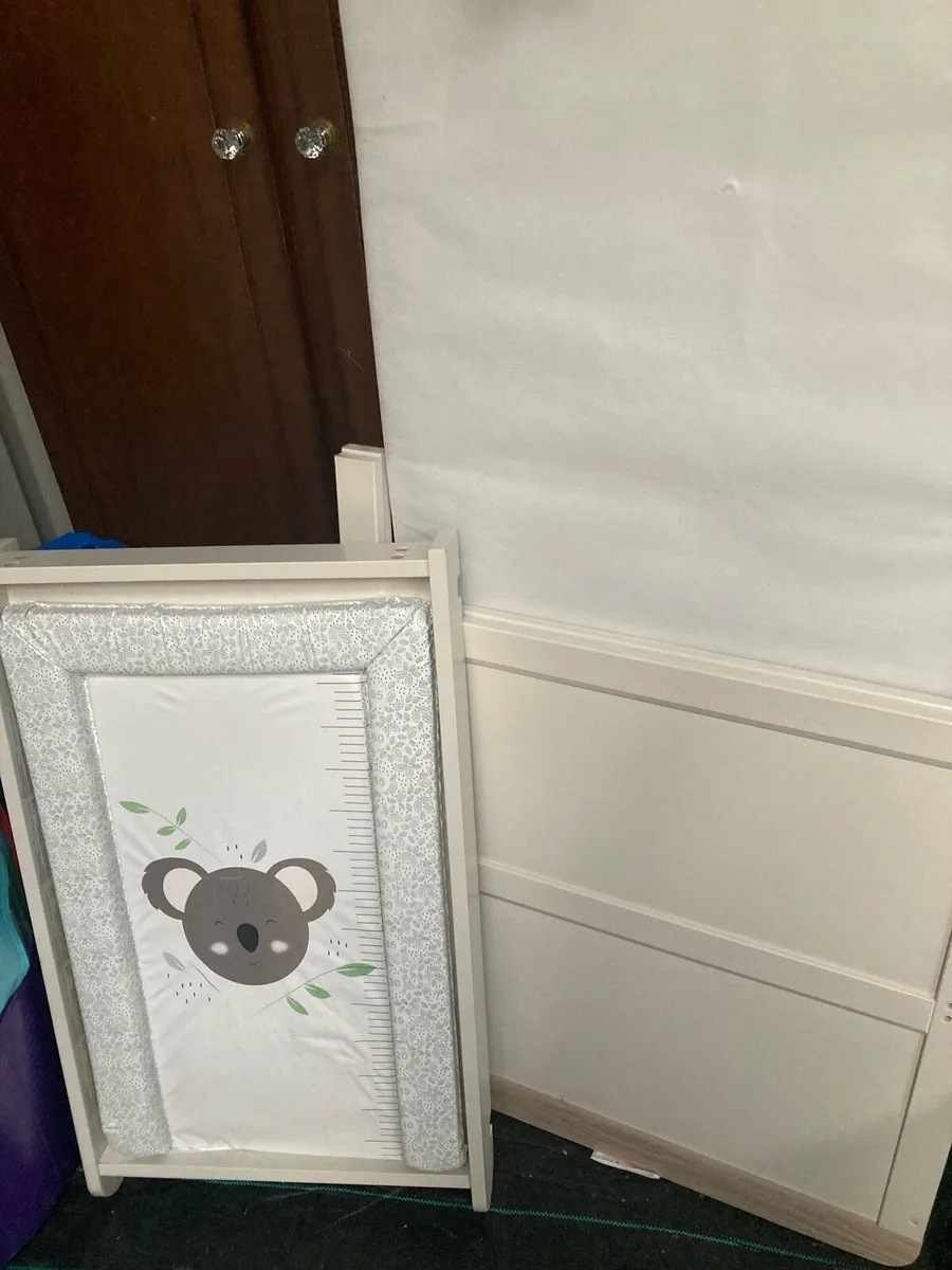 Baby elegance Haddington cot bed