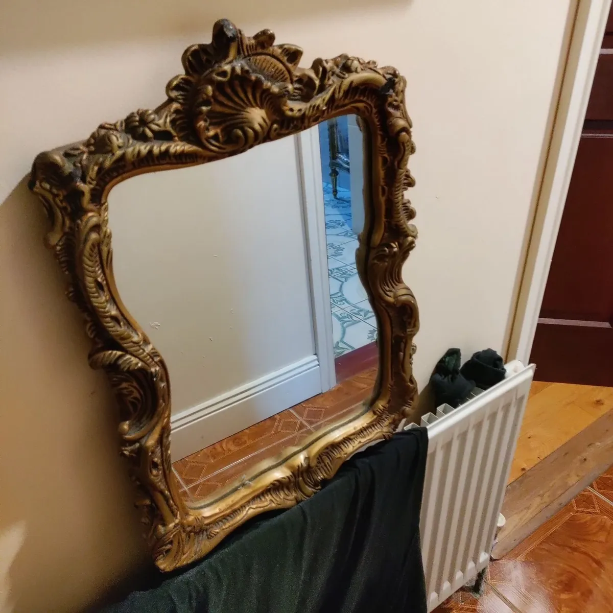 Antique mirror - Image 1