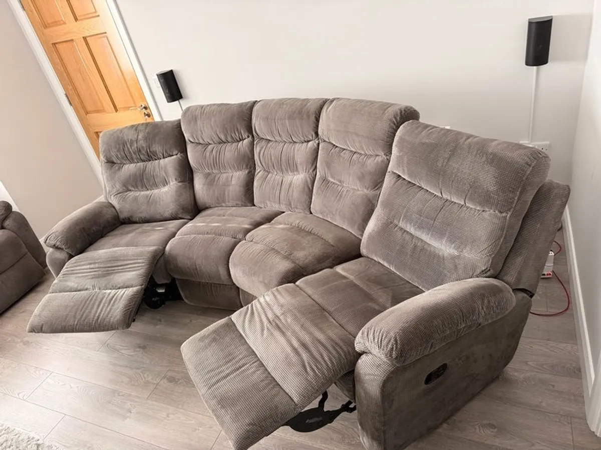 DFS 4 Seater Manual Reclining Sofa + Matching Storage Footstool - Image 3